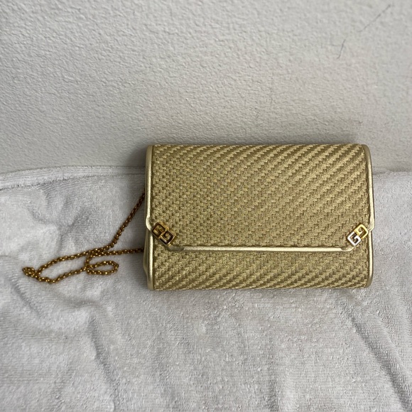 Gucci Handbags - Vintage Gucci Women Metallic Gold Woven Clutch Shoulder Chain Bag Luxury Classic